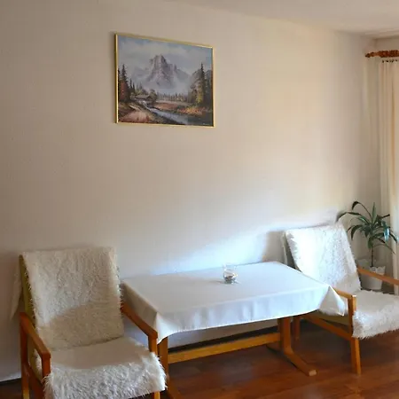 Pokoj S Balkonem, Manzelska Postel *